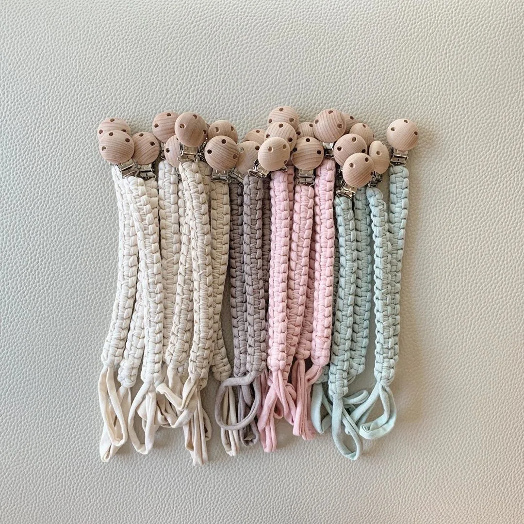 Cho Em Bé Kẹp Dây Chuyền Vòng  - đánh giá và giá Baby Products Nipples