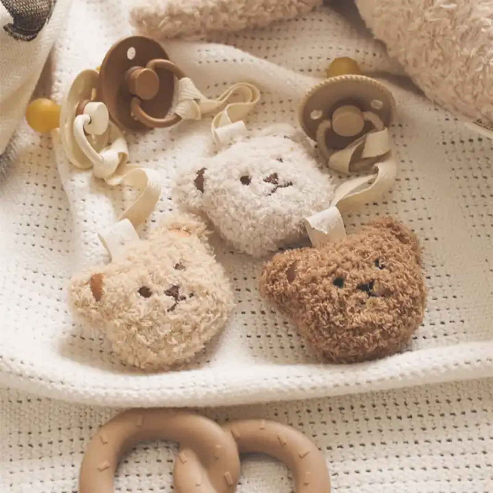 Fashion Teddy Pacifier Holder  - đánh giá và giá Baby Products Nipples